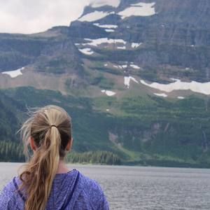 Meet your Posher, Whitney